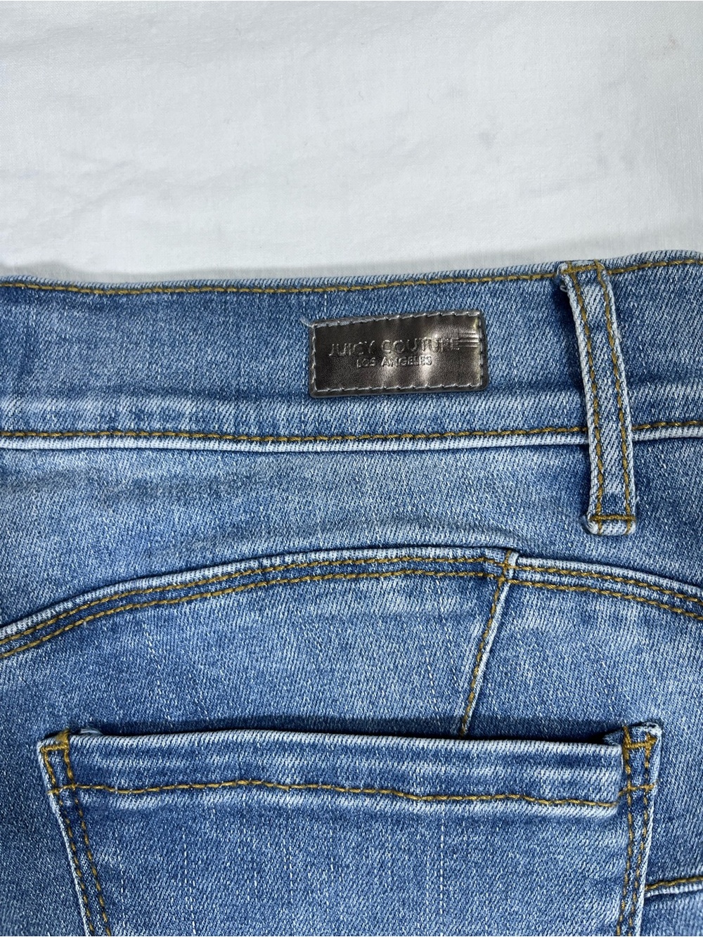 Juicy Couture Jean Shorts Size 8 Blue - Picture 12 of 14
